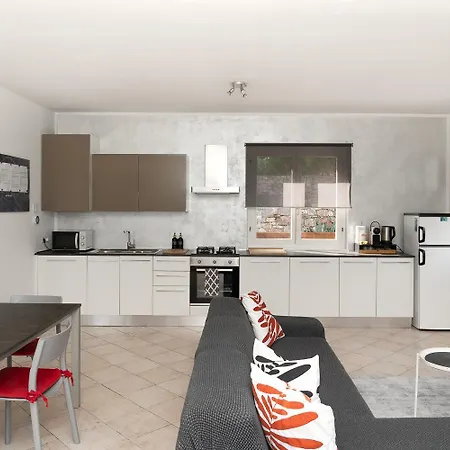 Apartment Casa Jami Navene